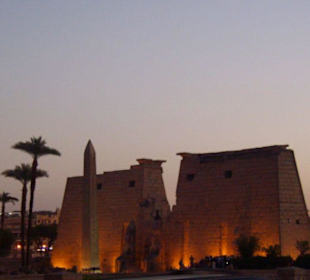 Luxor Tempel bei Sonnenuntergang