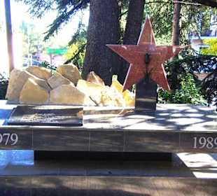 Alexander-Newski-Kirche Denkmal