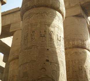 Säulen mit Ihren Zeichnungen