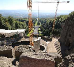 Bauarbeiten an den Kaskaden 