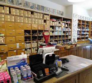 Blick in den Verkaufsraum von Buratti