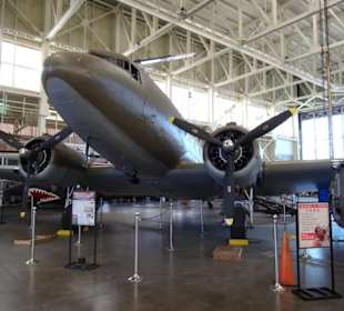 Im Flugzeug und Hubschaubermuseum