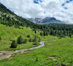 Weg zum God Tamangur