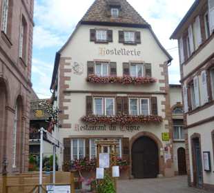 Schnuckliches Restaurant neben Rathaus!