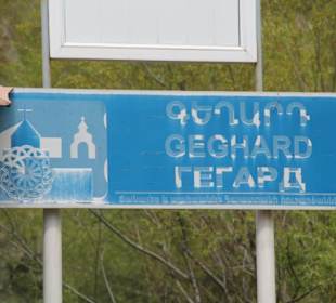 Kloster Geghard - Eingangsschild