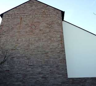 Sehr großes Kirchenschiff 