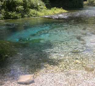 Syri i Kaltër - Diese Farbe...