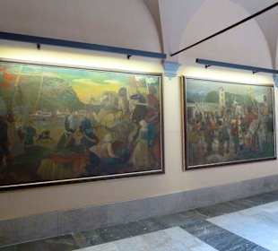 Gemälde im Arkadengang