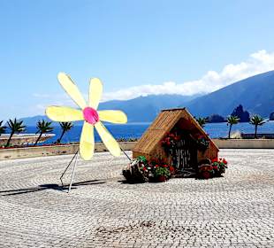 Entlang der Promenade