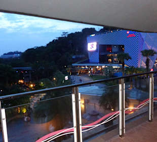 Blick von der Station auf Sentosa