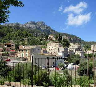Bergdorf im Tramuntana Gebirge