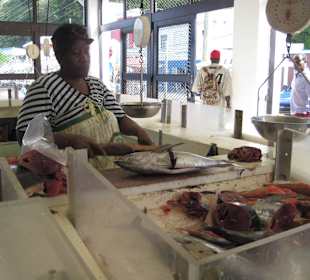 St. Georges - Fischverkäuferin