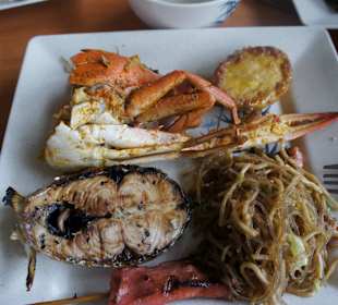 Leckere Speisen vom Buffet 