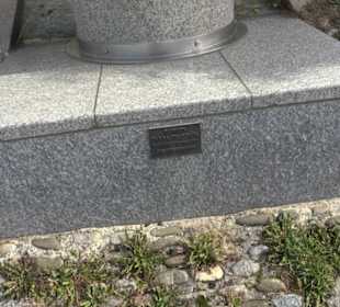 Brunnen Dorfplatz Am Anger