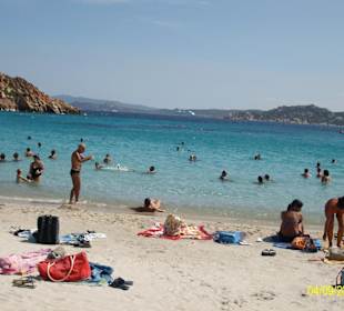 Kleine und davor einsame Bucht