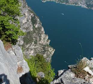 Blick Aufstieg Cima Capi auf Riva