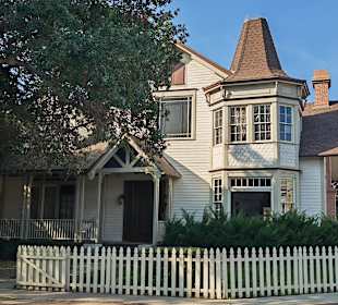 Warner Bros. Studios