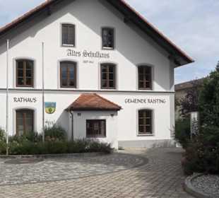 Rathaus Raisting