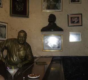 Hemingway in seiner Bar
