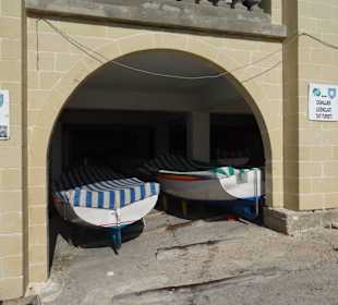 Lager für die  Boote