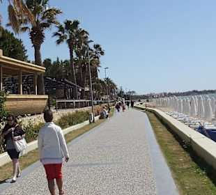 Strandpromenade kurz hinter Kumköy