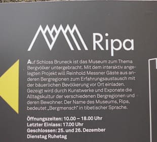 Ausstellung in den Burg