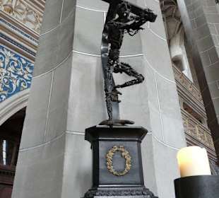Small Jesus Sculpture in Market Church
