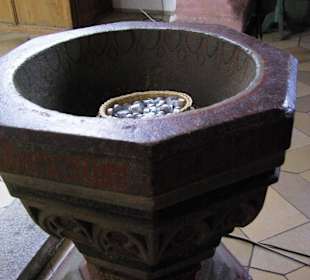 Taufbrunnen
