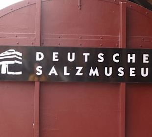 Eingang zum Salzmuseum