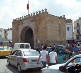 Historisches Tor, weißt den Eingang zur Medina