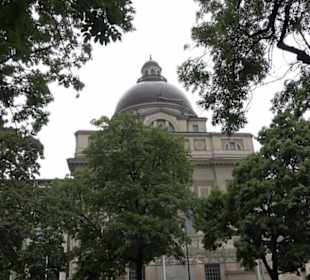 Bayerische Staatskanzlei