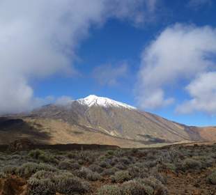 Teide mit Schnee