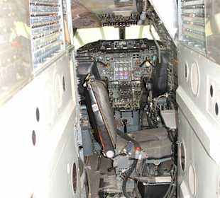 Cockpit Concorde
