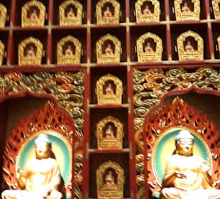 Buddha Tooth Relict Temple