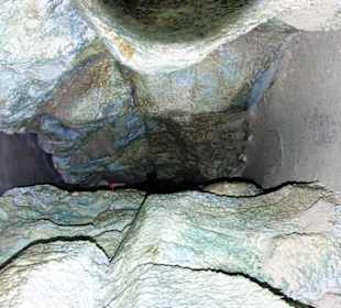 Im Museum Eiswand hindurch