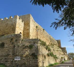 Das Castello di Lombardia aus normannischer Zeit