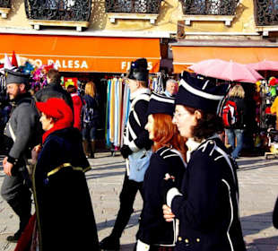 Kostüme-Masken-Show Venedig 2011