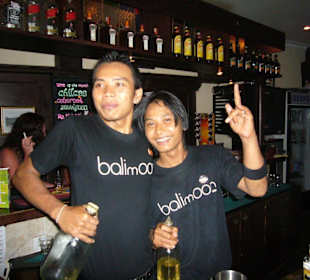 Wayan und Wayan - die super Barjungs