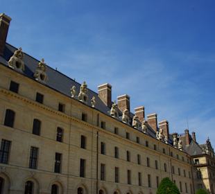 Das gewaltige Gebäude