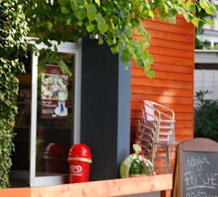 Der Eingang zum Cafe