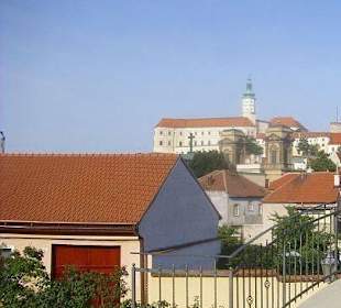 Zámek Mikulov, pohled z Křížové cesty na Sv.kopeče