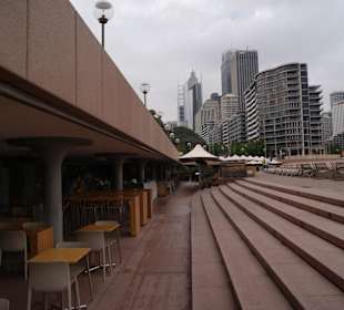 Operterrasse mit Pub`s