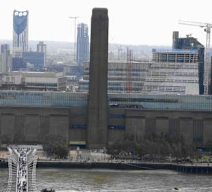 Millennium Bridge Impression