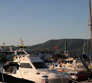 Hafen Cala Bona, ca. 300 m vom Hotel