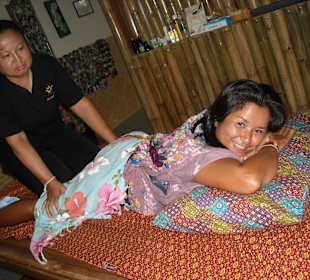 Massage mit Ghai