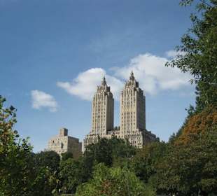 Skyline vom Park aus