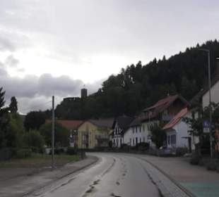 Burg Husen