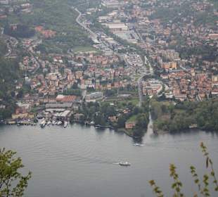 Ausblick vom Faro Voltiano