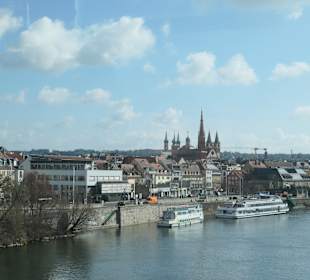 Blick zur Altstadt von Würzburg