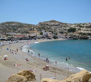 Strand von Matala von den Höhlen aus